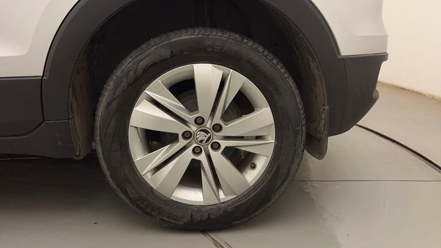 Second-hand 2023 Skoda Kushaq 1.5 TSI Ambition for sale in Mumbai-19