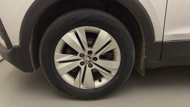 Second-hand 2023 Skoda Kushaq 1.5 TSI Ambition for sale in Mumbai-20