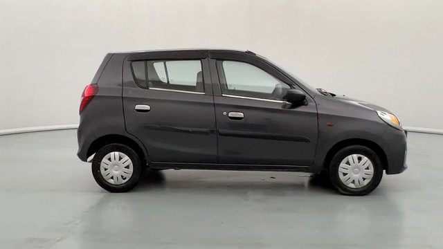Second-hand 2020 Maruti Alto 800 VXI Plus for sale in Kanpur-2