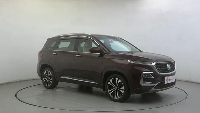 Second-hand 2021 MG Hector Plus Sharp CVT for sale in Ahmedabad-1
