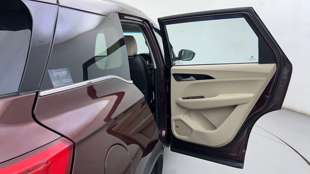 Second-hand 2021 MG Hector Plus Sharp CVT for sale in Ahmedabad-29