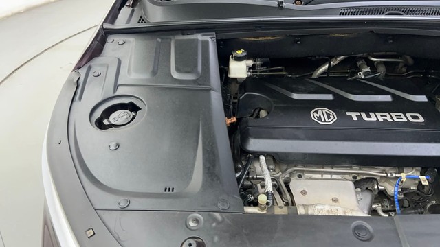 Second-hand 2021 MG Hector Plus Sharp CVT for sale in Ahmedabad-36