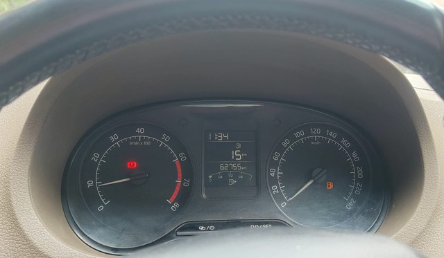 Second-hand 2016 Skoda Rapid 1.6 MPI Ambition Plus for sale in Bangalore-6