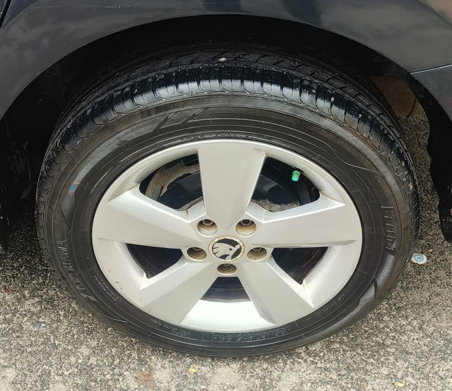 Second-hand 2016 Skoda Rapid 1.6 MPI Ambition Plus for sale in Bangalore-9