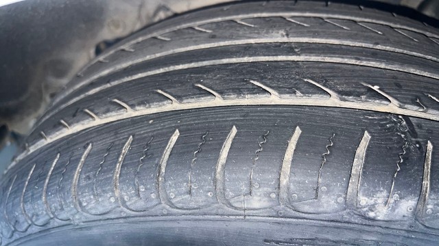 Second-hand 2019 Ford Ecosport Titanium Plus AT for sale in Ghaziabad-24