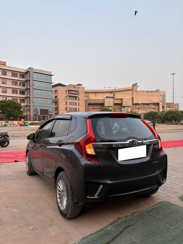 Second-hand 2017 Honda Jazz 1.2 S i VTEC for sale in New Delhi-10