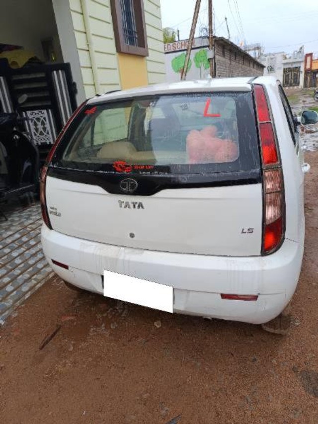 Second-hand 2013 Tata Indica Quadrajet LS for sale in Raipur