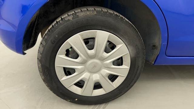 Second-hand 2013 Ford Figo Ambiente BSIV for sale in Pune-18