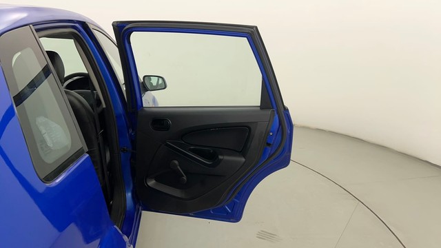 Second-hand 2013 Ford Figo Ambiente BSIV for sale in Pune-24