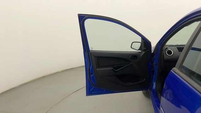 Second-hand 2013 Ford Figo Ambiente BSIV for sale in Pune-25