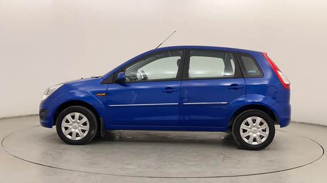 Second-hand 2013 Ford Figo Ambiente BSIV for sale in Pune-6