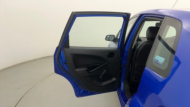 Second-hand 2013 Ford Figo Ambiente BSIV for sale in Pune-26