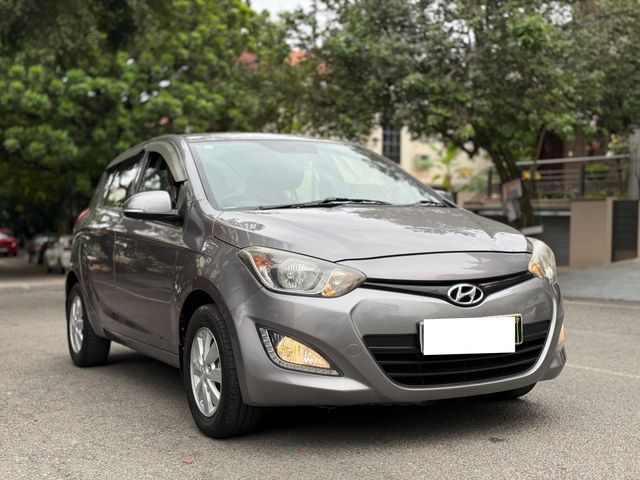 Hyundai i20 Sportz 1.2 Second-hand 2013 Hyundai i20 Sportz 1.2 for sale in Bangalore
