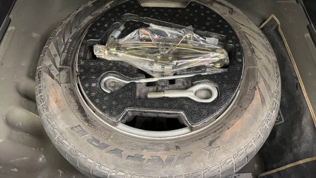 Second-hand 2021 Maruti S Cross Zeta for sale in Kolkata-21