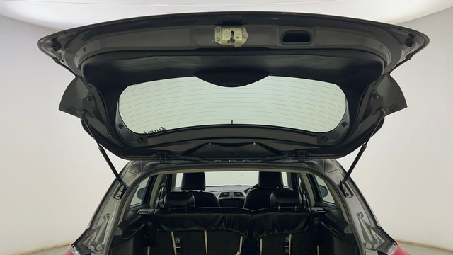 Second-hand 2021 Maruti S Cross Zeta for sale in Kolkata-27