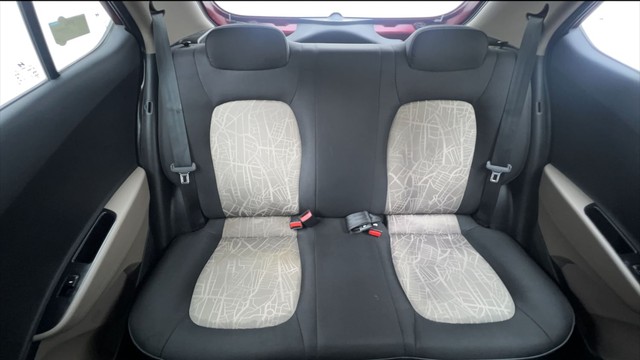 Second-hand 2016 Hyundai Grand i10 1.2 Kappa Sportz BSIV for sale in Noida-26