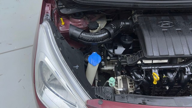 Second-hand 2016 Hyundai Grand i10 1.2 Kappa Sportz BSIV for sale in Noida-24