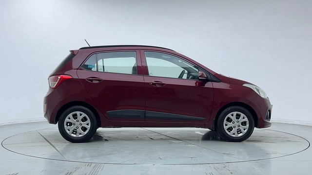 Second-hand 2016 Hyundai Grand i10 1.2 Kappa Sportz BSIV for sale in Noida-2