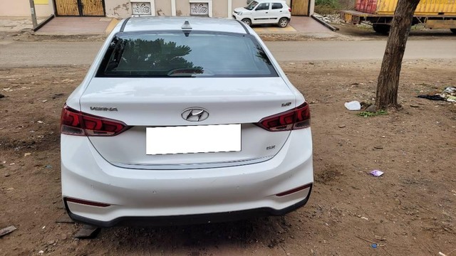 Second-hand 2018 Hyundai Verna CRDi 1.6 SX Option for sale in Gandhidham