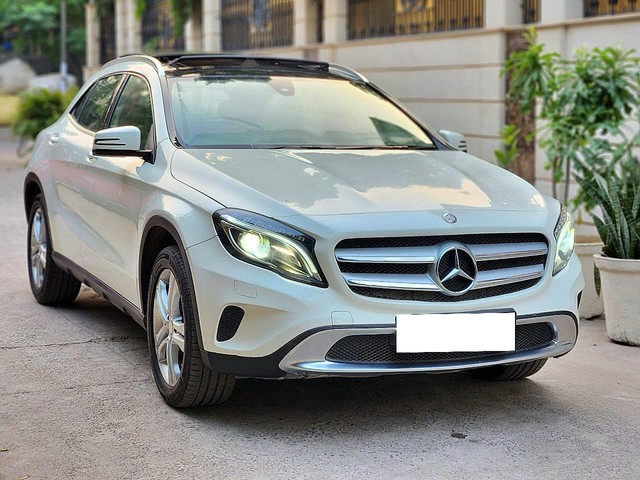 Second-hand 2016 Mercedes-Benz GLA Class 200 Sport Edition for sale in New Delhi-10