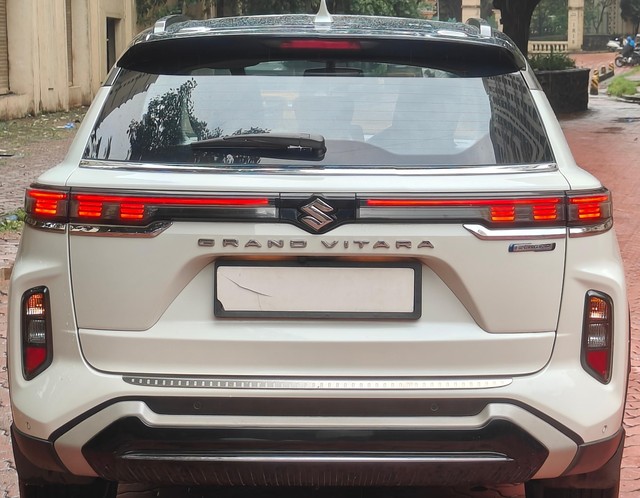 Second-hand 2023 Maruti Grand Vitara Alpha AT BSVI for sale in Thane-2
