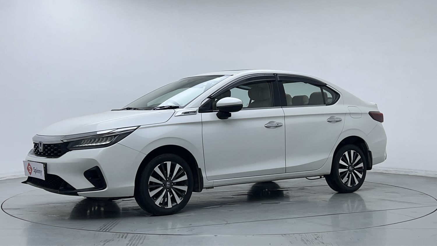 Buy Used Honda City ZX MT of 2023 model @ 11,34,133 INR in Gurgaon