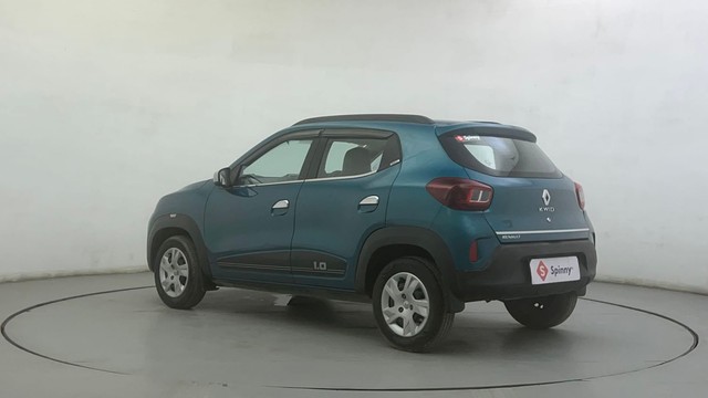 Second-hand 2021 Renault KWID 1.0 RXT Opt for sale in Ahmedabad-5