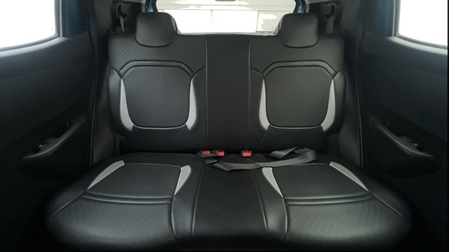 Second-hand 2021 Renault KWID 1.0 RXT Opt for sale in Ahmedabad-28