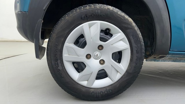 Second-hand 2021 Renault KWID 1.0 RXT Opt for sale in Ahmedabad-18