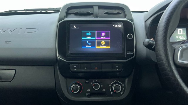 Second-hand 2021 Renault KWID 1.0 RXT Opt for sale in Ahmedabad-23
