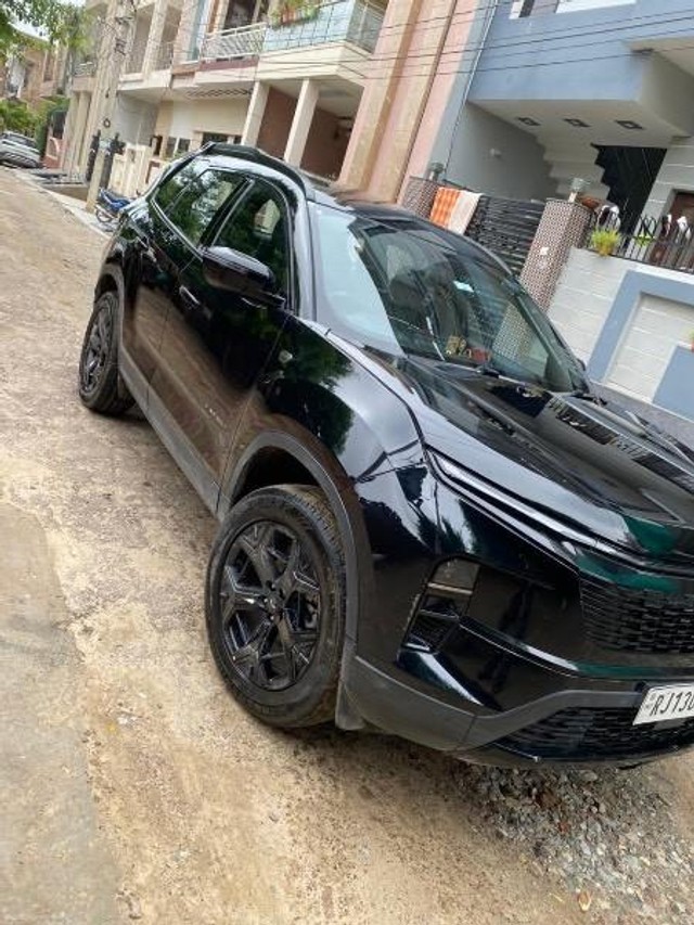 Second-hand 2024 Tata Safari Pure Plus S Dark for sale in Sri Ganganagar