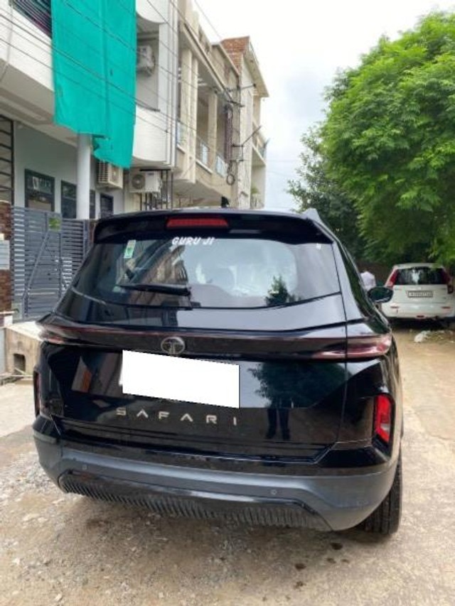Second-hand 2024 Tata Safari Pure Plus S Dark for sale in Sri Ganganagar