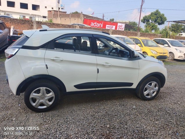 Second-hand 2018 Tata Nexon 1.2 Revotron XT for sale in Chhindwara-3