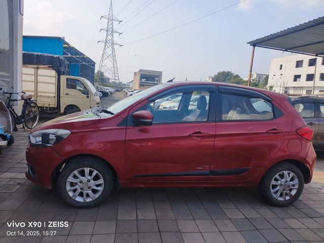 Second-hand 2017 Tata Tiago 1.2 Revotron XZA for sale in Chhindwara-5