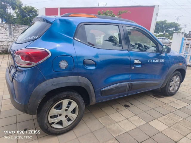 Second-hand 2018 Renault KWID 1.0 RXT for sale in Chhindwara-2