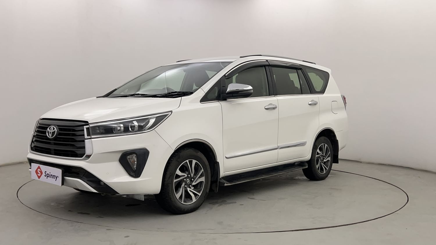 Used Toyota Innova Crysta 2.7 VX 7 STR Car in Pune, 2021 Model - Find ...
