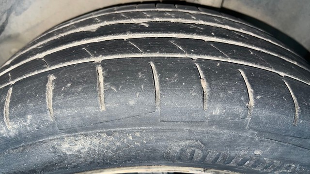 Second-hand 2012 Volkswagen Polo Petrol Comfortline 1.2L for sale in Coimbatore-36