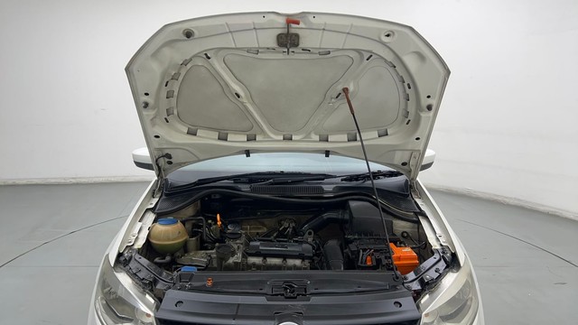 Second-hand 2012 Volkswagen Polo Petrol Comfortline 1.2L for sale in Coimbatore-8