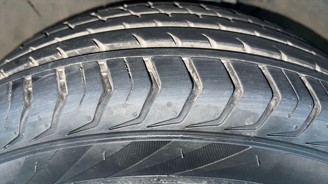 Second-hand 2012 Volkswagen Polo Petrol Comfortline 1.2L for sale in Coimbatore-33