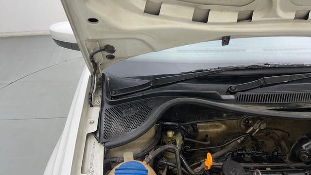 Second-hand 2012 Volkswagen Polo Petrol Comfortline 1.2L for sale in Coimbatore-29