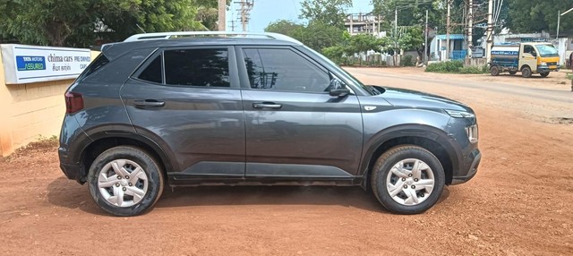 Second-hand 2021 Hyundai Venue S for sale in Madurai