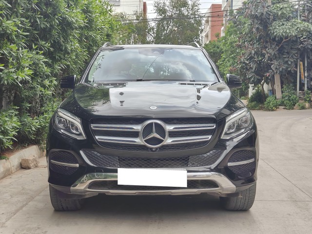 Second-hand 2016 Mercedes-Benz GLE 350d for sale in Hyderabad-4