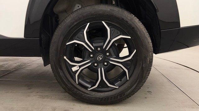 Second-hand 2025 Tata Curvv Creative S Diesel for sale in Chandigarh-19