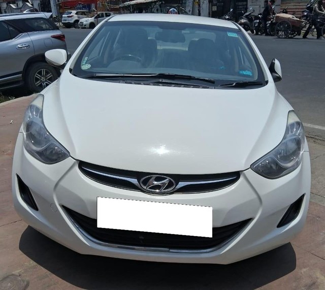 Second-hand 2013 Hyundai Elantra CRDi SX for sale in Lucknow-3