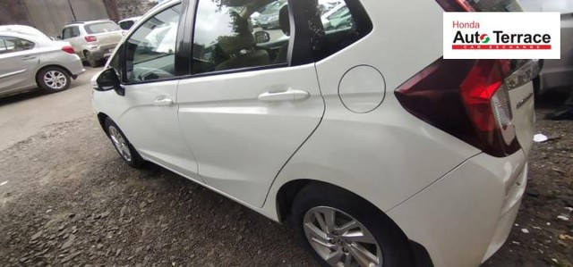 Second-hand 2017 Honda Jazz V CVT for sale in Pune-1