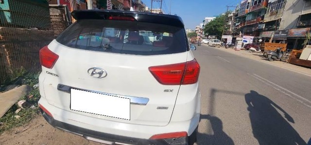 Second-hand 2017 Hyundai Creta 1.6 CRDi AT SX Plus for sale in New Delhi-1