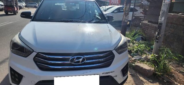 Second-hand 2017 Hyundai Creta 1.6 CRDi AT SX Plus for sale in New Delhi-3