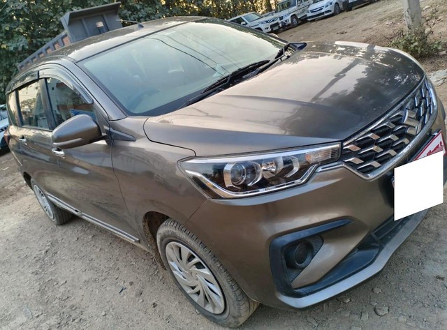 Second-hand 2022 Maruti Ertiga VXI for sale in Lucknow-5