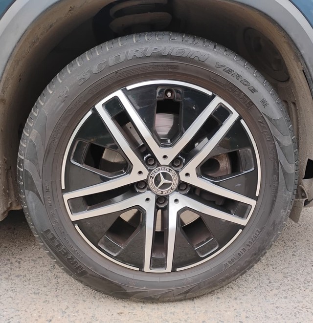 Second-hand 2024 Mercedes-Benz GLA 220d for sale in Agra-6