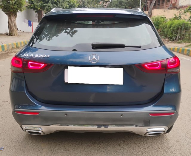 Second-hand 2024 Mercedes-Benz GLA 220d for sale in Agra-2